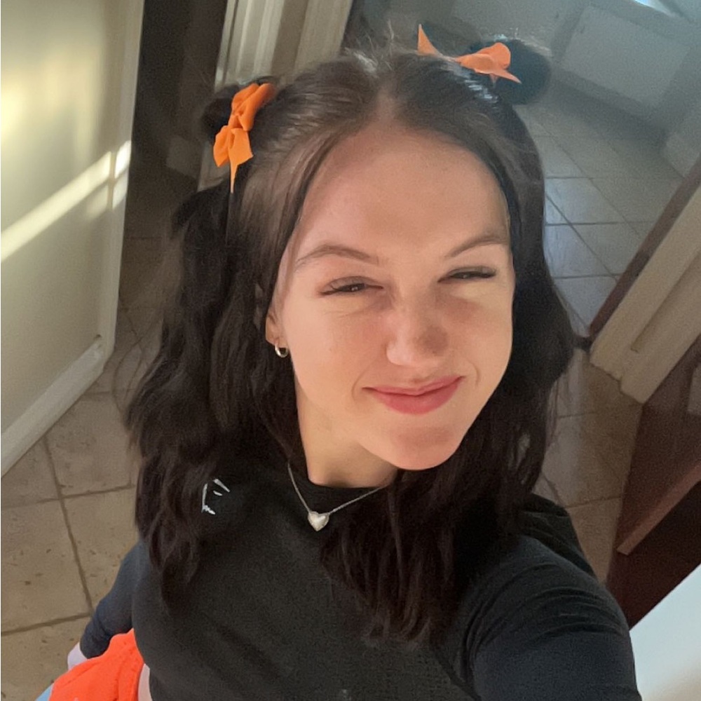 Meet your Posher, Kylee
